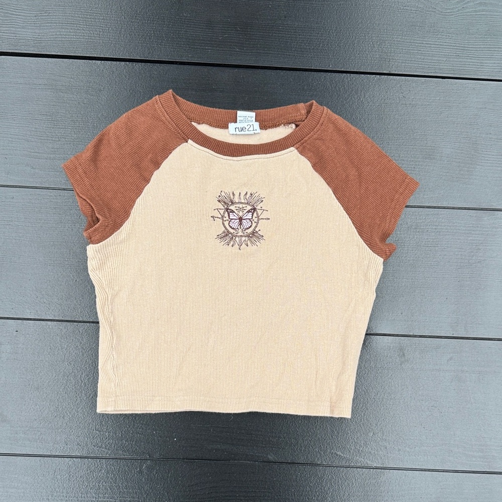 Rue21 Brown and Tan Owl Graphic Crop Top